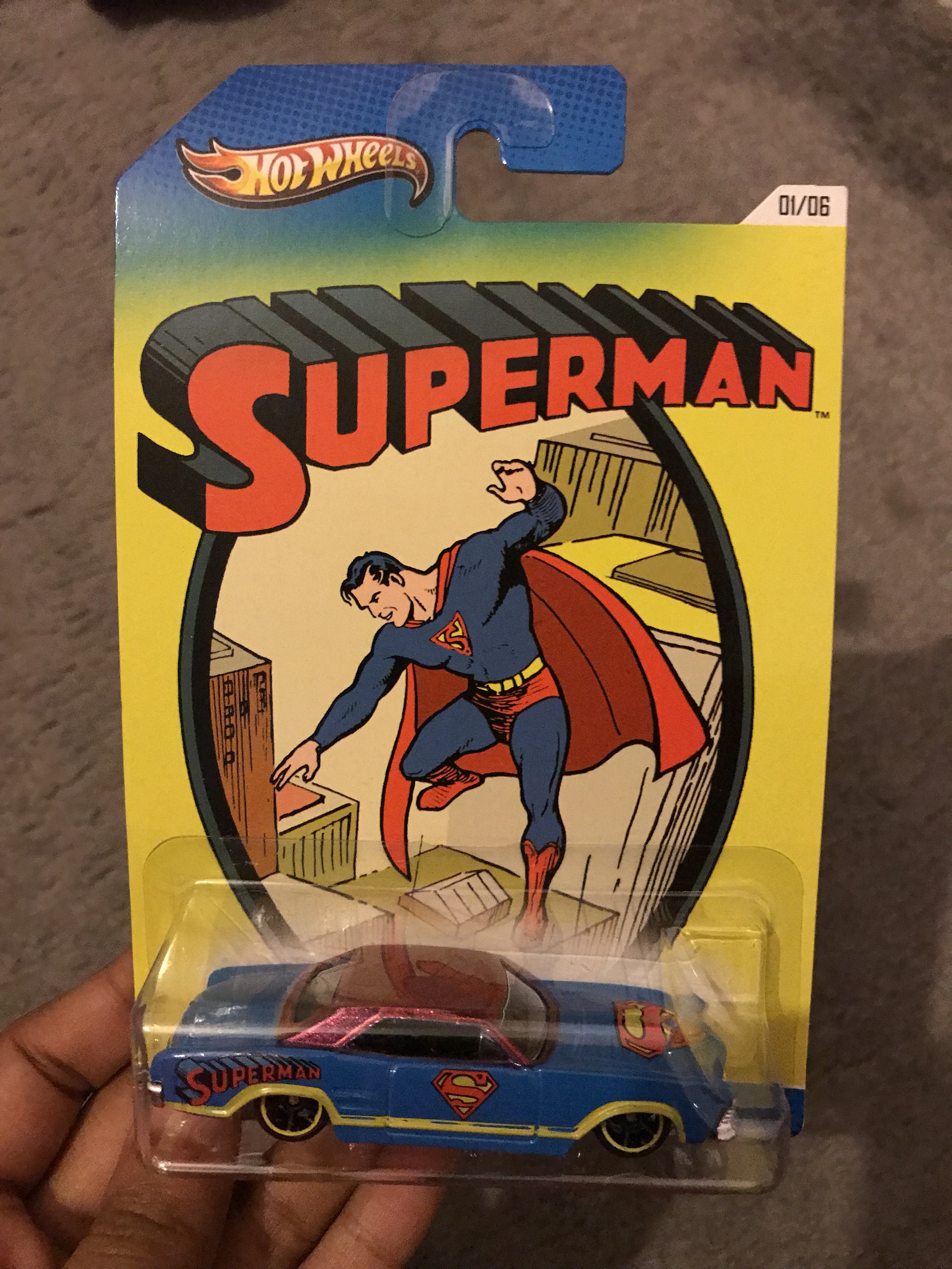 Hot Wheels: Superman Vehicle – 1/6