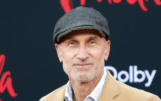 'Supergirl: Woman Of Tomorrow' has found a director in Craig Gillespie who has joined the project that follows a very different take on the character.