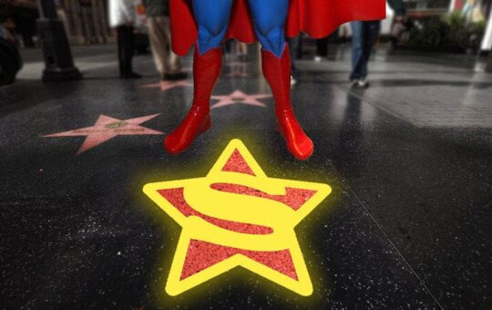 Superman Fan Starts Petition For Superman To Get Hollywood Star