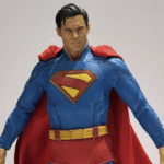 Mezco Toyz Reveal One:12 Collective SDCC Exclusive Superman & Krypto Action Figure